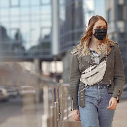 <strong>BIOMETRIC UPDATE</strong><br>RecFaces updates facial recognition to increase biometric accuracy for people wearing face masks</br>